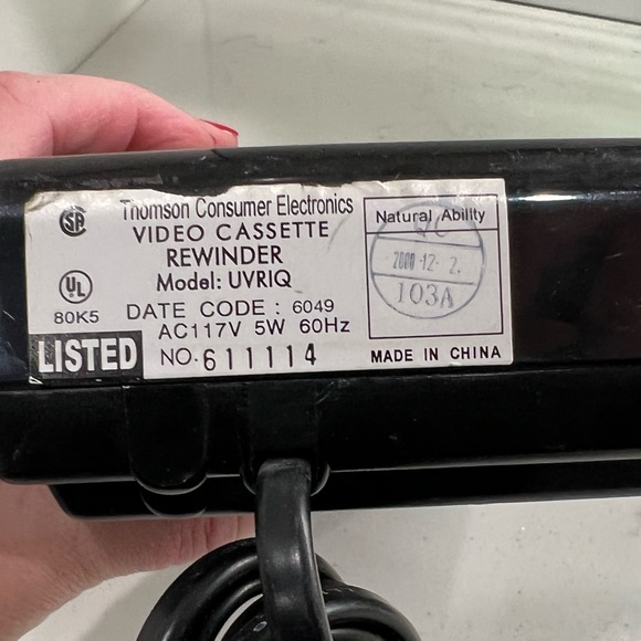Vintage RCA Car Black VHS Video Tape Cassette Rewinder with Cord - Picture 5 of 5
